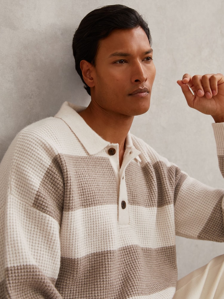 Off White/Putty - Reiss Horice Waffle-Knit Stripe Half-Button Jumper with Wool - Imagen 1 de 7
