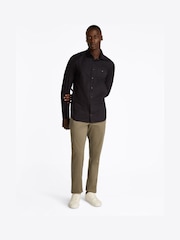 Camisa de popeline Tommy Hilfiger Regular Fit Flex - Imagem 2 de 6
