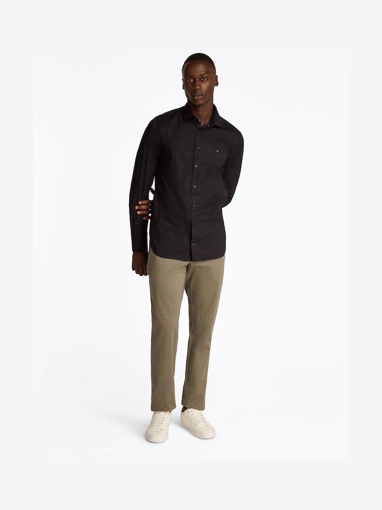 Camisa de popeline Tommy Hilfiger Regular Fit Flex - Imagem 2 de 6