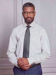أبيض - Savile Row Company Blue Single Cuff Striped Classic Fit Cotton Poplin Formal Shirt - صورة 1 من 4