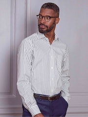 أبيض - Savile Row Company Blue Single Cuff Striped Classic Fit Cotton Poplin Formal Shirt - صورة 2 من 4