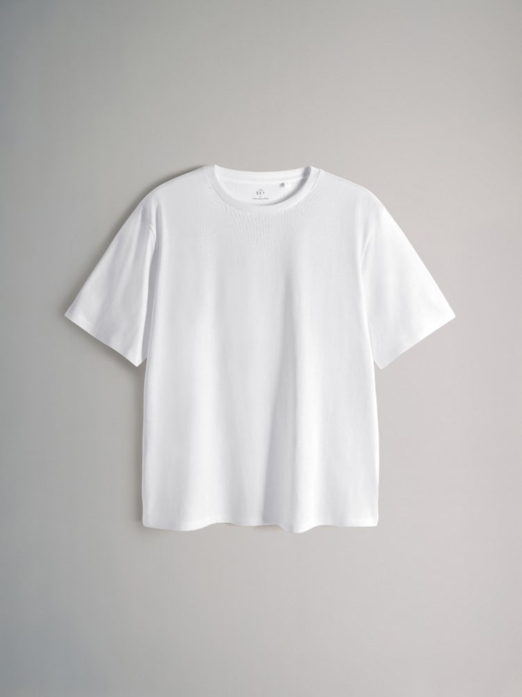 The Set 4 Pack Relaxed T-Shirt - صورة 2 من 6 The Set 4 Pack Relaxed T-Shirt - صورة 2 من 6