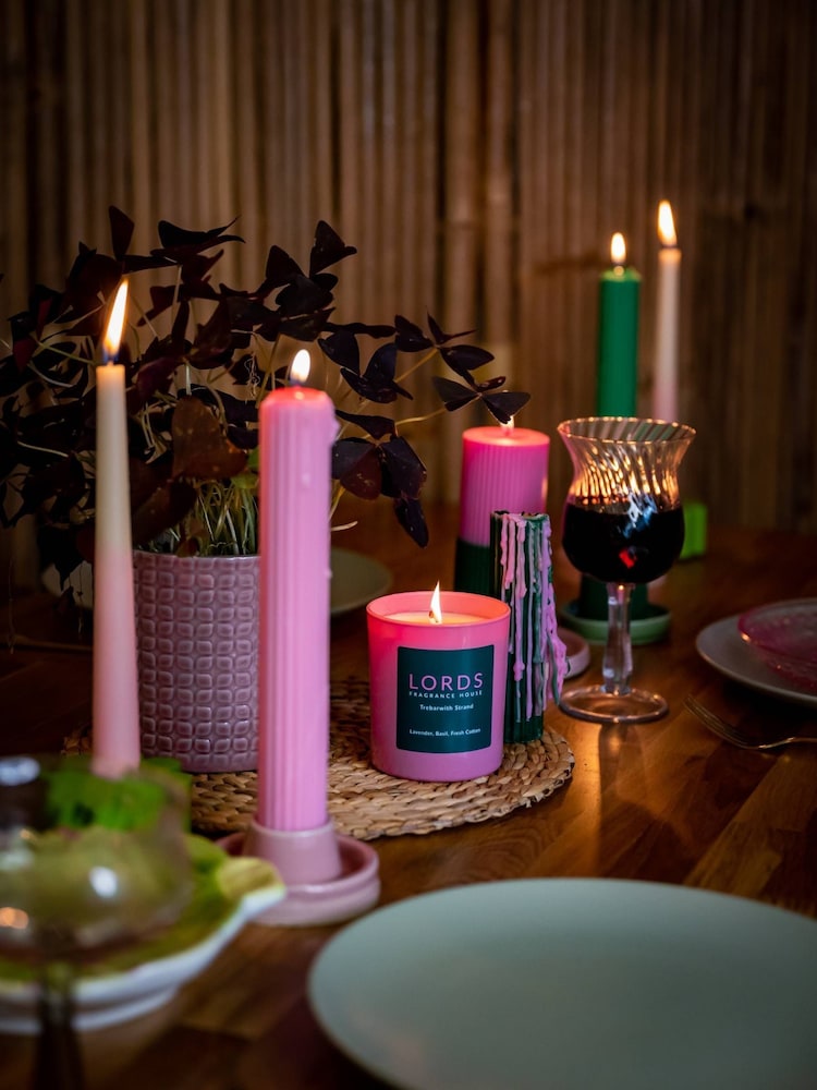 Lords Fragrance House 1 Wick Candle in Trebarwith Strand Scent  225g - Image 2 of 5