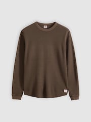 Levi's® Brown Long Sleeved Relaxed Thermal Oversized T-Shirt - Image 5 of 6
