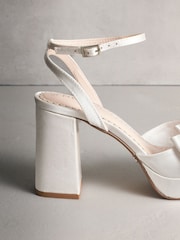 Ivory Forever Comfort® Wedding Bow Platform Heel Bridal Heel Shoes - Image 9 of 11