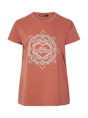 Camiseta Yours Curve Happiness Placement - Imagem 4 de 4