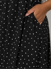 Yours Curve Black Frill Sleeve Midaxi Dress - Image 4 of 5