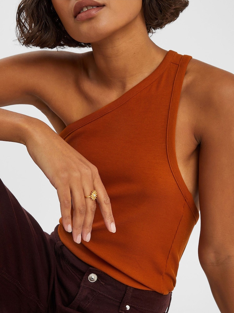 Accessorize Gold Tone 14ct Mother Of Pearl Sun Ring - Image 2 of 2 Accessorize Gold Tone 14ct Mother Of Pearl Sun Ring - Image 2 of 2