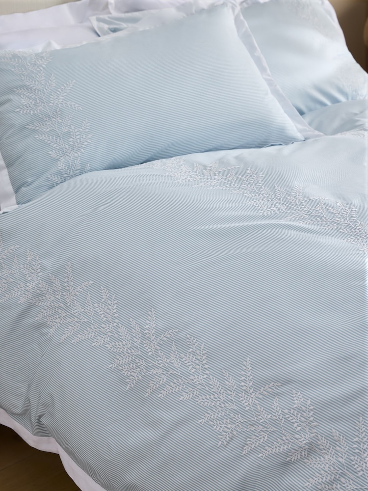 Nina Campbell Blue Fleur Embroidered 200 Thread Count Duvet Cover and Pillowcase Set - Image 2 of 4