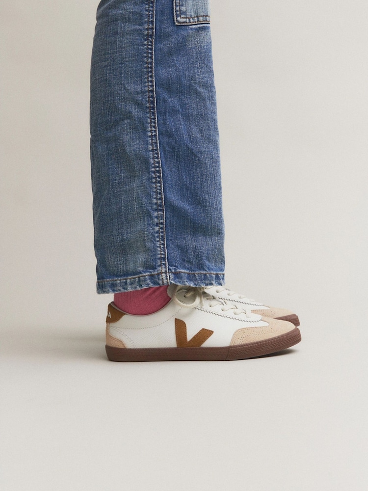 أبيض مع بيج وبني فاتح - حذاء رياضي Volley من Veja - صورة 5 من 5