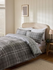 طقم من 2 غطاء لحاف وكيس وسادة بوجهين بتصميم مربعات - صورة 3 من 11