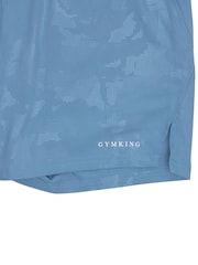 Gym King Debossed Camo Shorts 5" - صورة 4 من 4