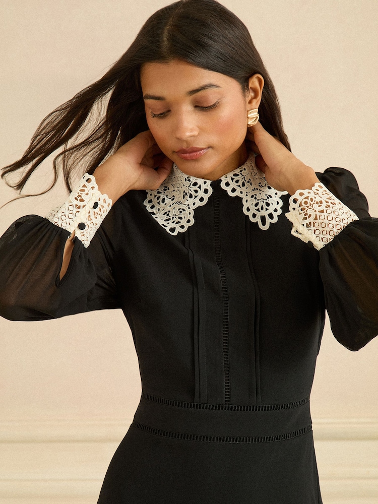 Love & Roses Lace Collar Mini Dress - Slika 2 iz 4 Love & Roses Lace Collar Mini Dress - Slika 2 iz 4