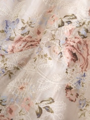 وردي مطرز بتصميم مورد - فستان متوسط الطول ملفوف بأكمام منفوخة قصيرة للمناسبات - صورة 8 من 8