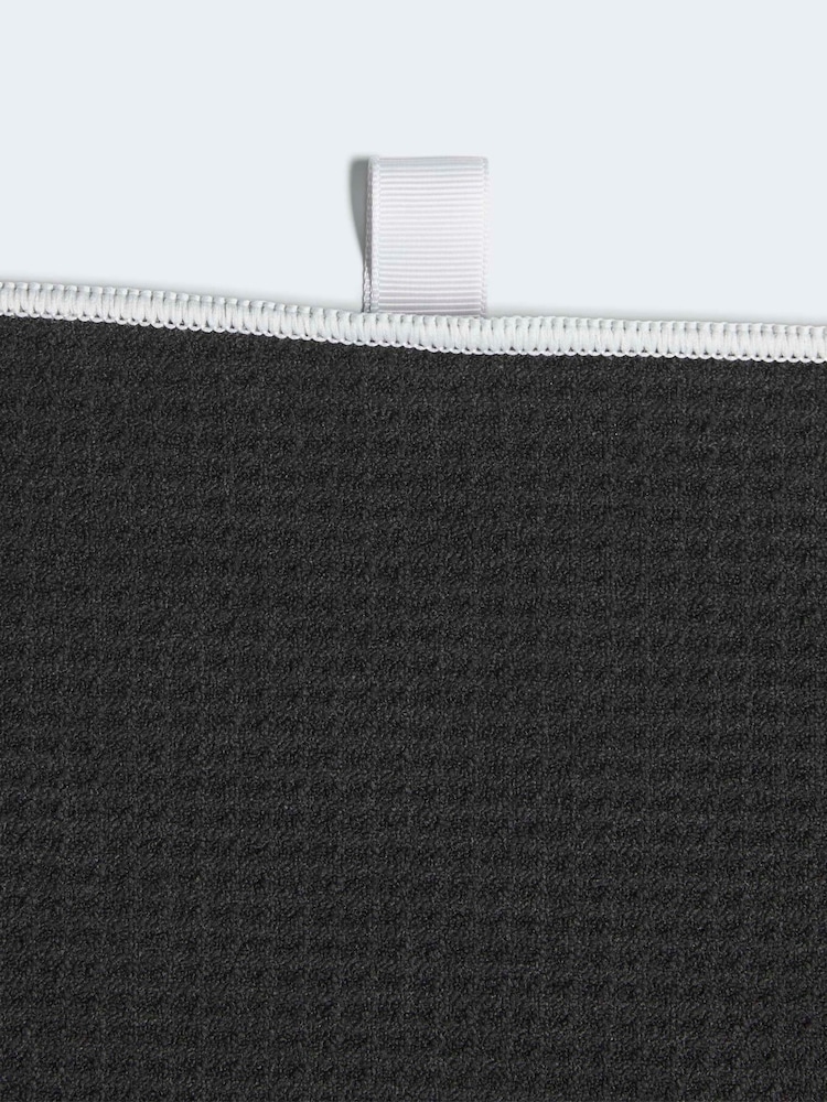 adidas Golf Club マイクロファイバー タオル - 画像 2 / 3