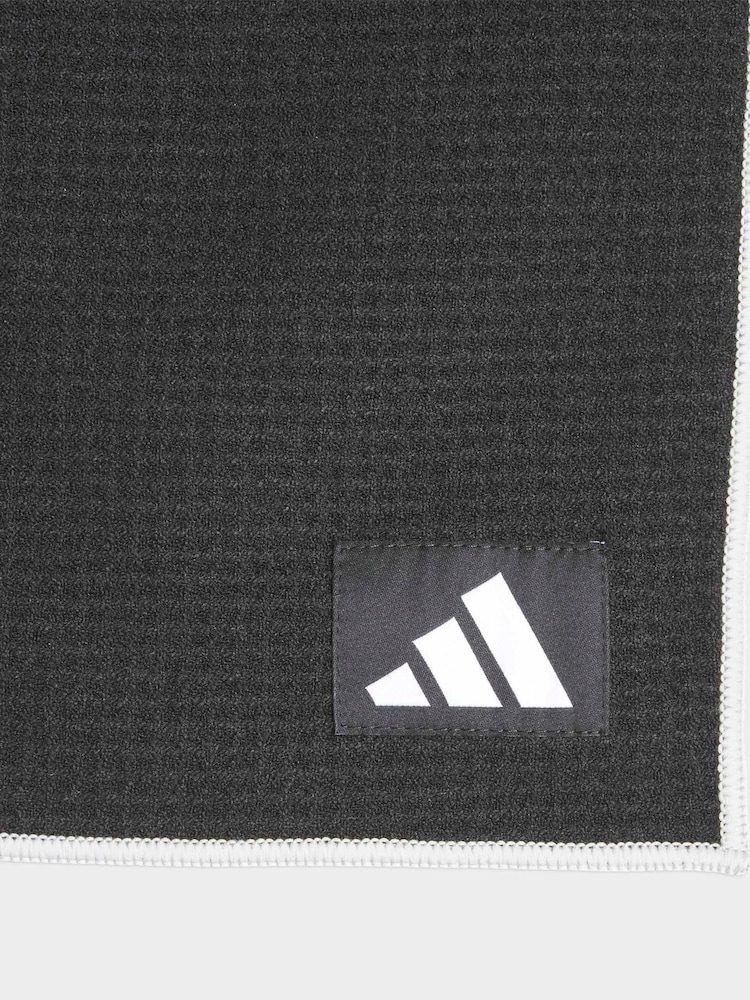 adidas Golf Club マイクロファイバー タオル - 画像 3 / 3
