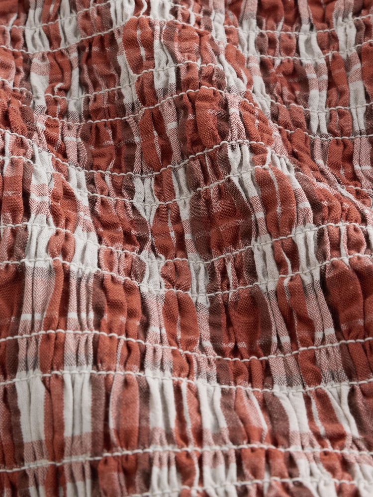 משבצות אדומות - שמלת מיני עם שרוול נפוח וכיווצים - תמונה 9 מתוך 9