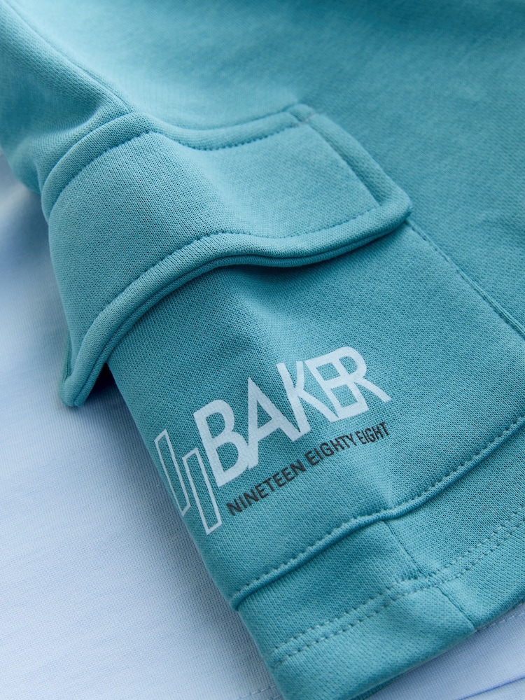 כחול  - Baker by Ted Baker Oversized Graphic T-Shirt and Shorts Set - תמונה 11 מתוך 11