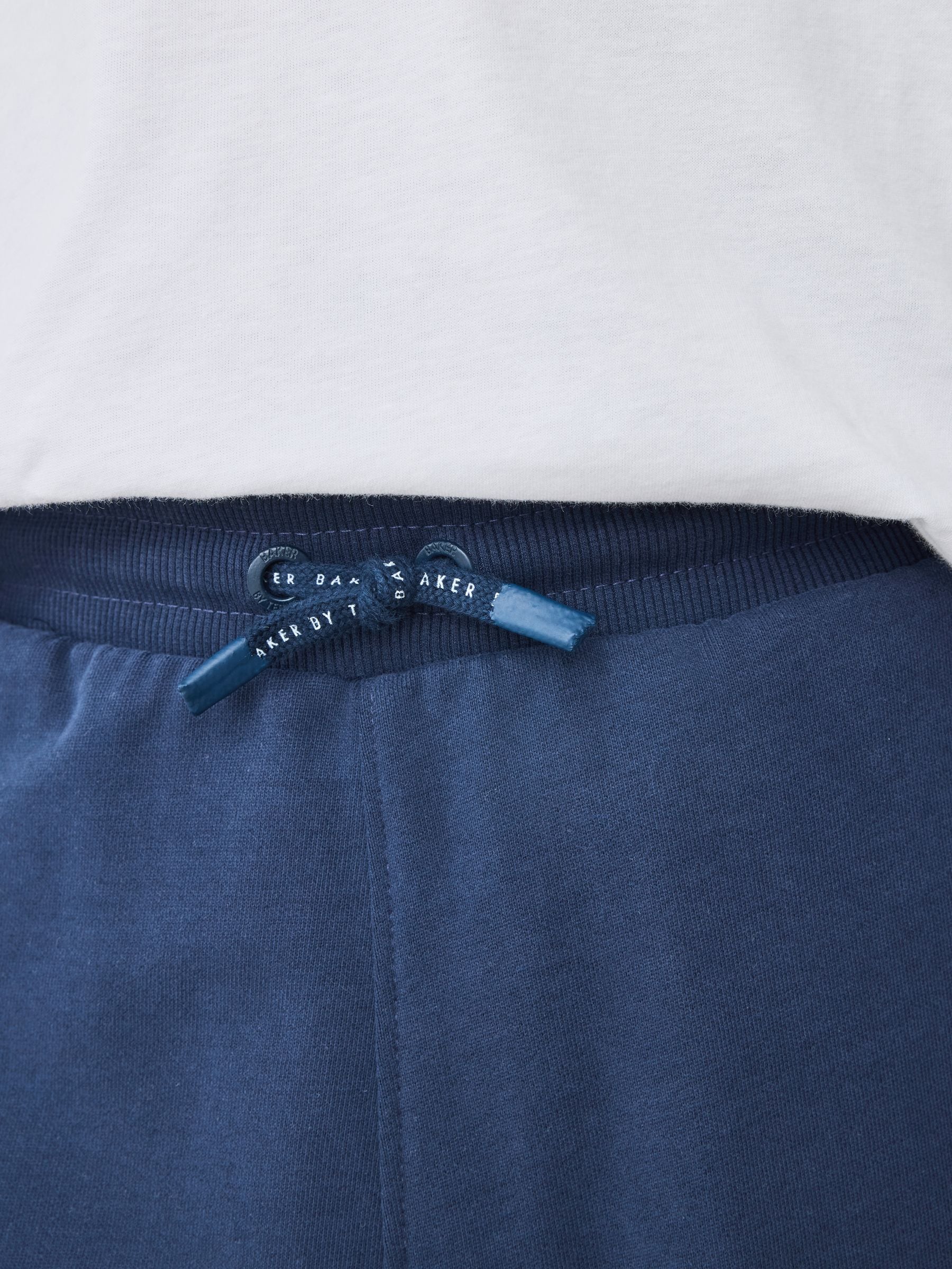 Next：日本 ホワイト / ネイビー - Baker by Ted Baker オーバーサイズ