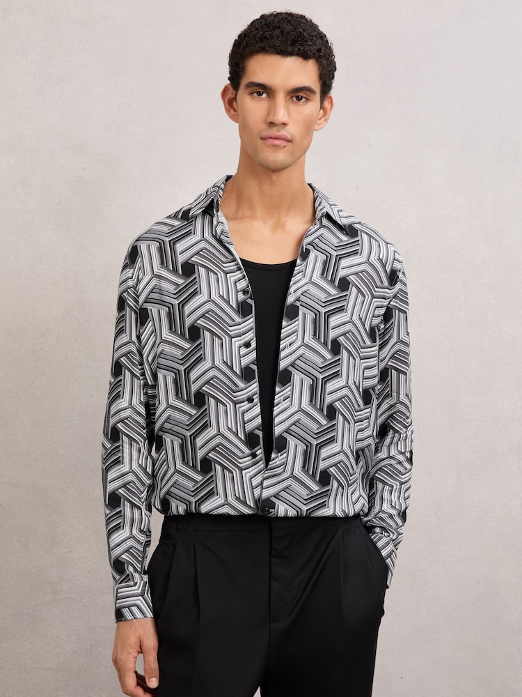 Reiss Black/White Conduit Abstract-Print Button-Through Shirt - Image 1 of 5