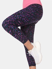 Sweaty Betty Black Liquid Dab Print 7/8 Length Power Embossed Workout Leggings - Image 3 of 9