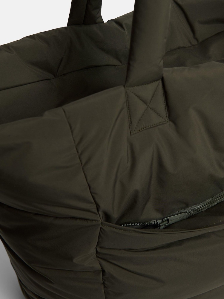 Sweaty Betty Green Nimbus Cloud Bag - Image 5 of 5