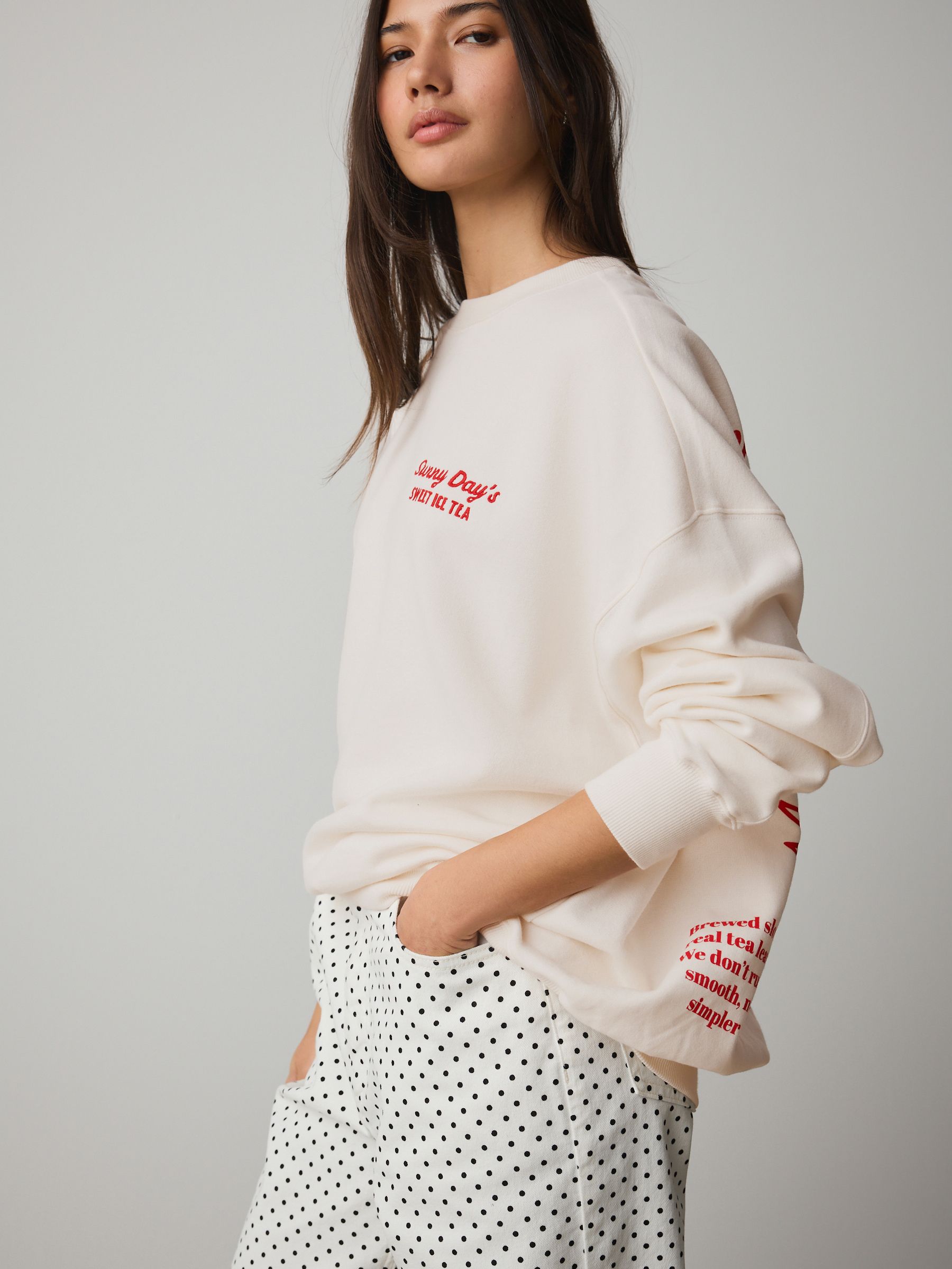 Next：日本 エクリュ サニー アイスティー グラフィック Tシャツ