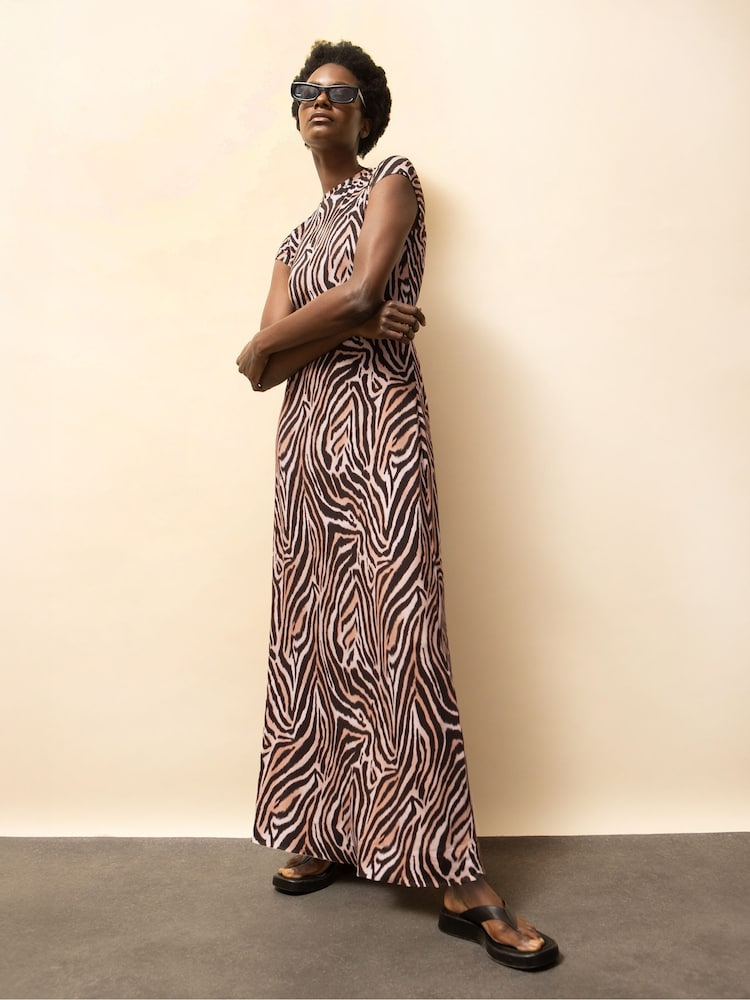 Ro&Zo Animal Print Neutral Zebra Print Jersey Maxi Dress - Image 2 of 5