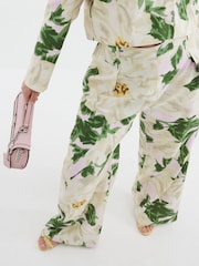 River Island Green Floral Print Wide Leg Trousers - Image 2 of 6