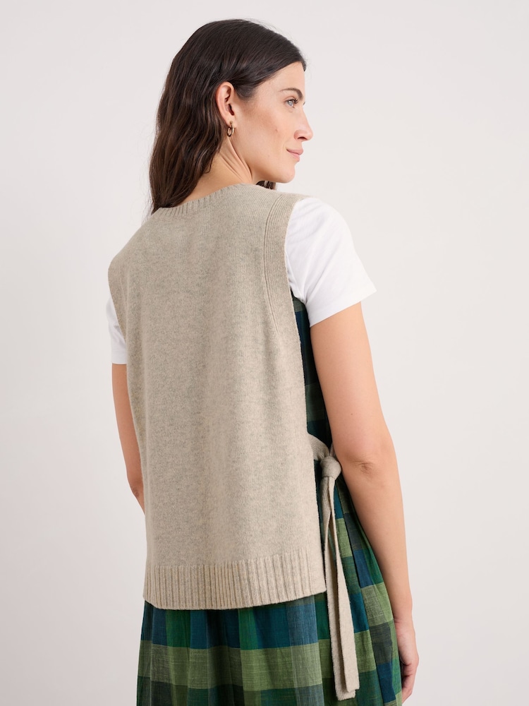 Seasalt Cornwall Natural Sea Aster Vest - Image 2 of 5