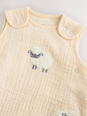 חיתול מוסלין עם רקמת כבשים - שק שינה ללא שרוולים לתינוקות בדרגת בידוד 1 טוג - תמונה 4 מתוך 7