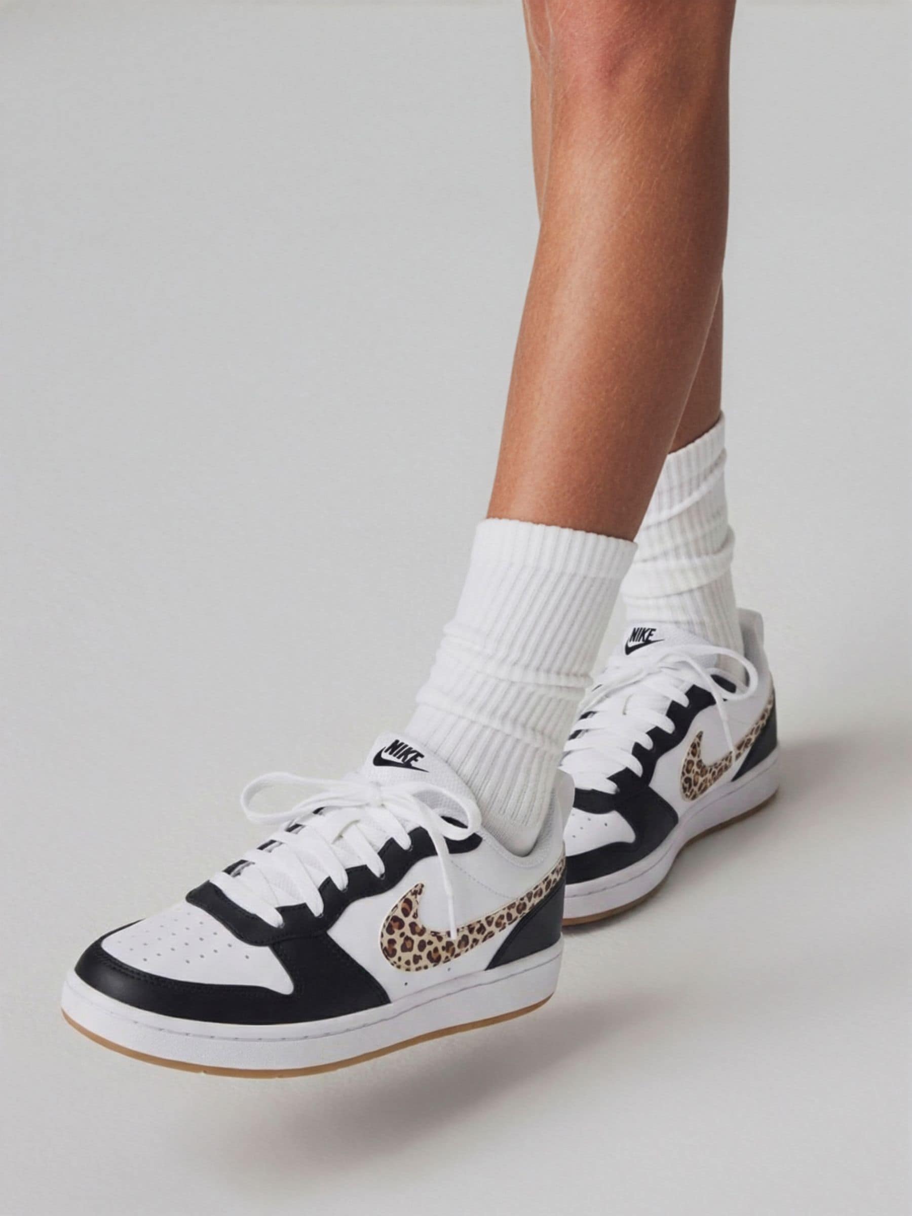nike tennis leopard shoes