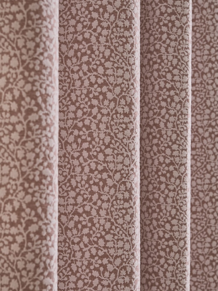 ستائر شانيليا مبطّنة مورّدة بفتحات تعليق - صورة 3 من 3