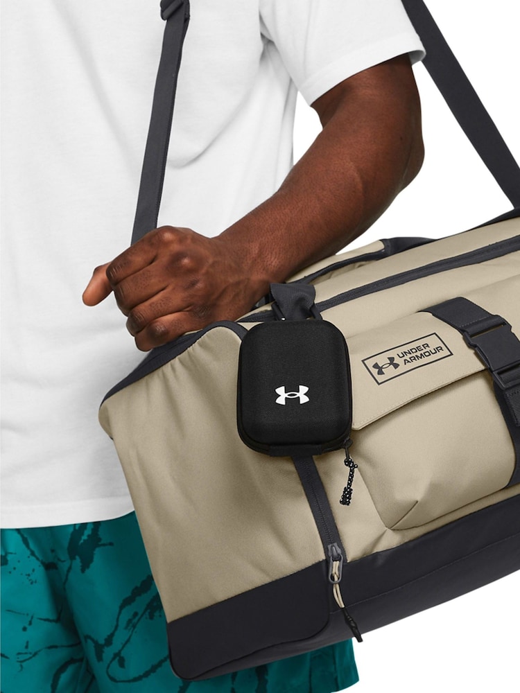 Under Armour Black Contain Micro Bag - Image 5 of 5 Under Armour Black Contain Micro Bag - Image 5 of 5