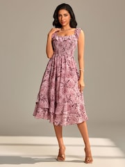 Rosa - Jolie Moi Shirred Ruffle Sleeve Tiered Midi Dress - Imagem 5 de 6