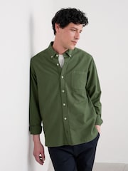 Seasalt Cornwall Green Mens Jenken Garment Dyed Oxford Shirt - Image 2 of 5