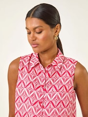Blusa com botões e estampa de borda geométrica romana - Imagem 4 de 5