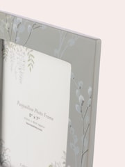 Laura Ashley Grey Pussy Willow Photo Frame - Image 4 of 4
