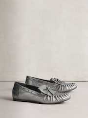 Pewter - N. Premium Ruched Bow Loafer - 10ичинен 6 сүрөт