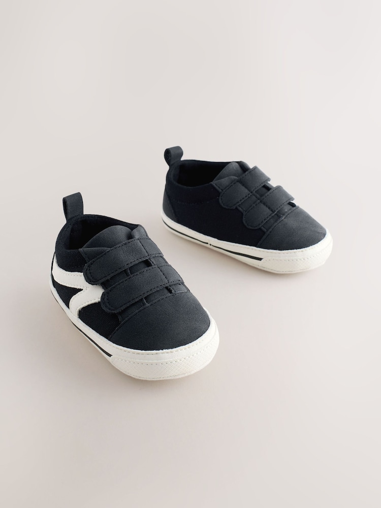 Black Touch Fastening Baby Skate Trainers (0-2mths) - Image 1 of 5 Black Touch Fastening Baby Skate Trainers (0-2mths) - Image 1 of 5