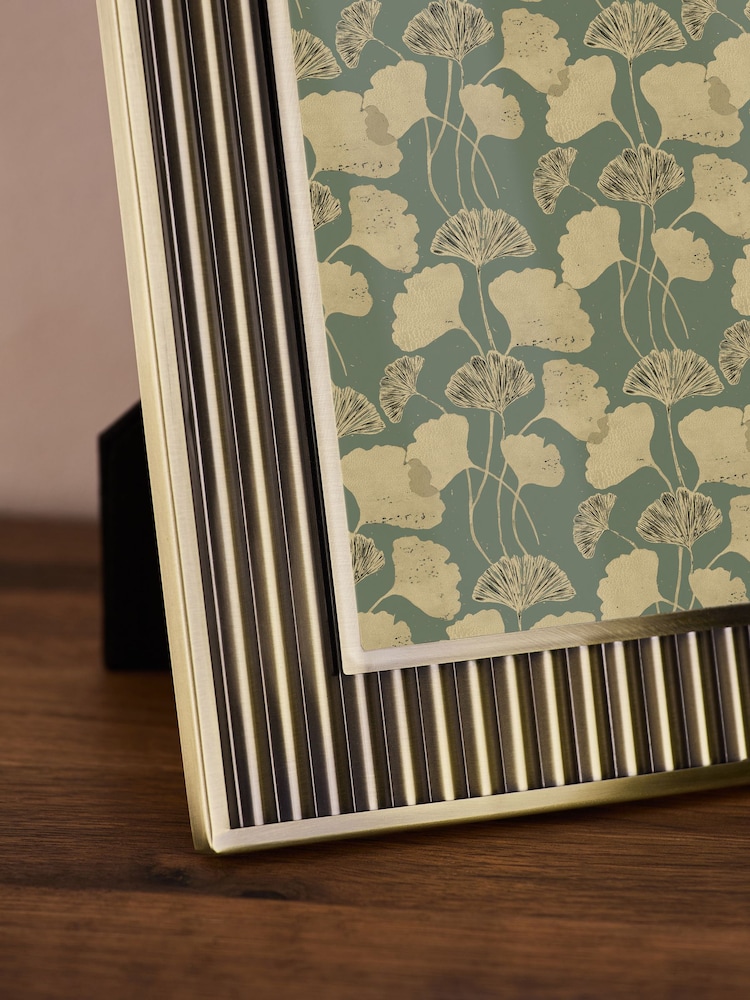 Gold Hollis Ribbed Metal Photo Frame - Image 2 of 7 Gold Hollis Ribbed Metal Photo Frame - Image 2 of 7