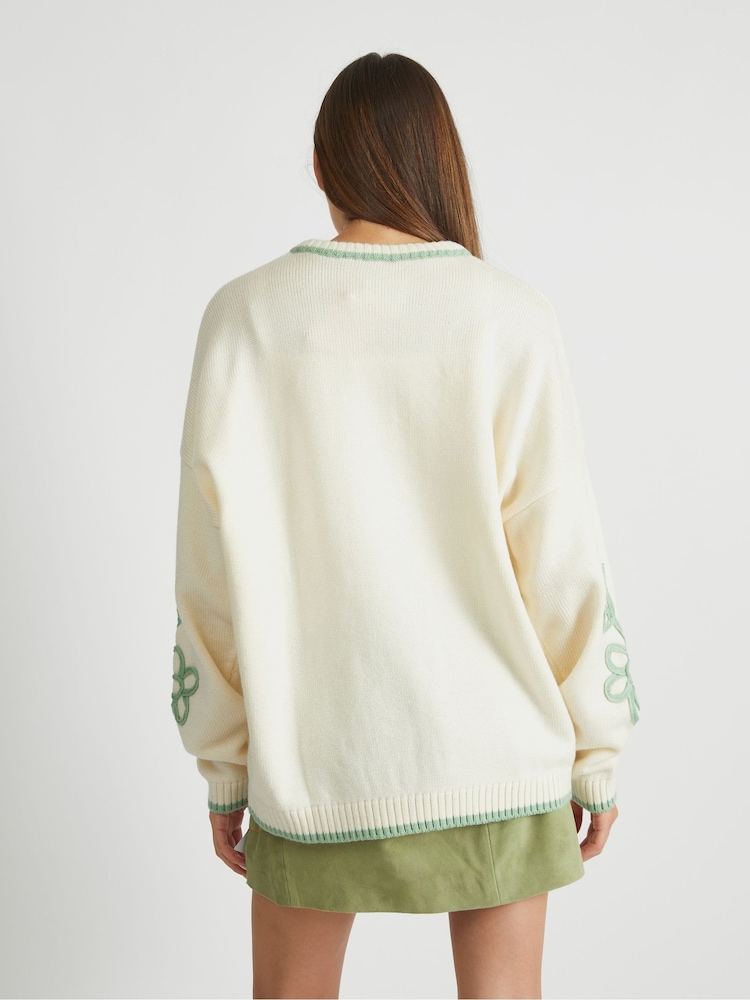 Skinnydip White Floral Applique Knitted Jumper in Cream & Sage - Image 2 of 4