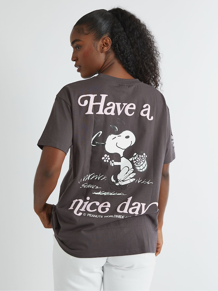 Skinnydip Grey Peanuts x Skinnydip Snoopy Have A Nice Day T-Shirt - Image 2 of 4 Skinnydip Grey Peanuts x Skinnydip Snoopy Have A Nice Day T-Shirt - Image 2 of 4