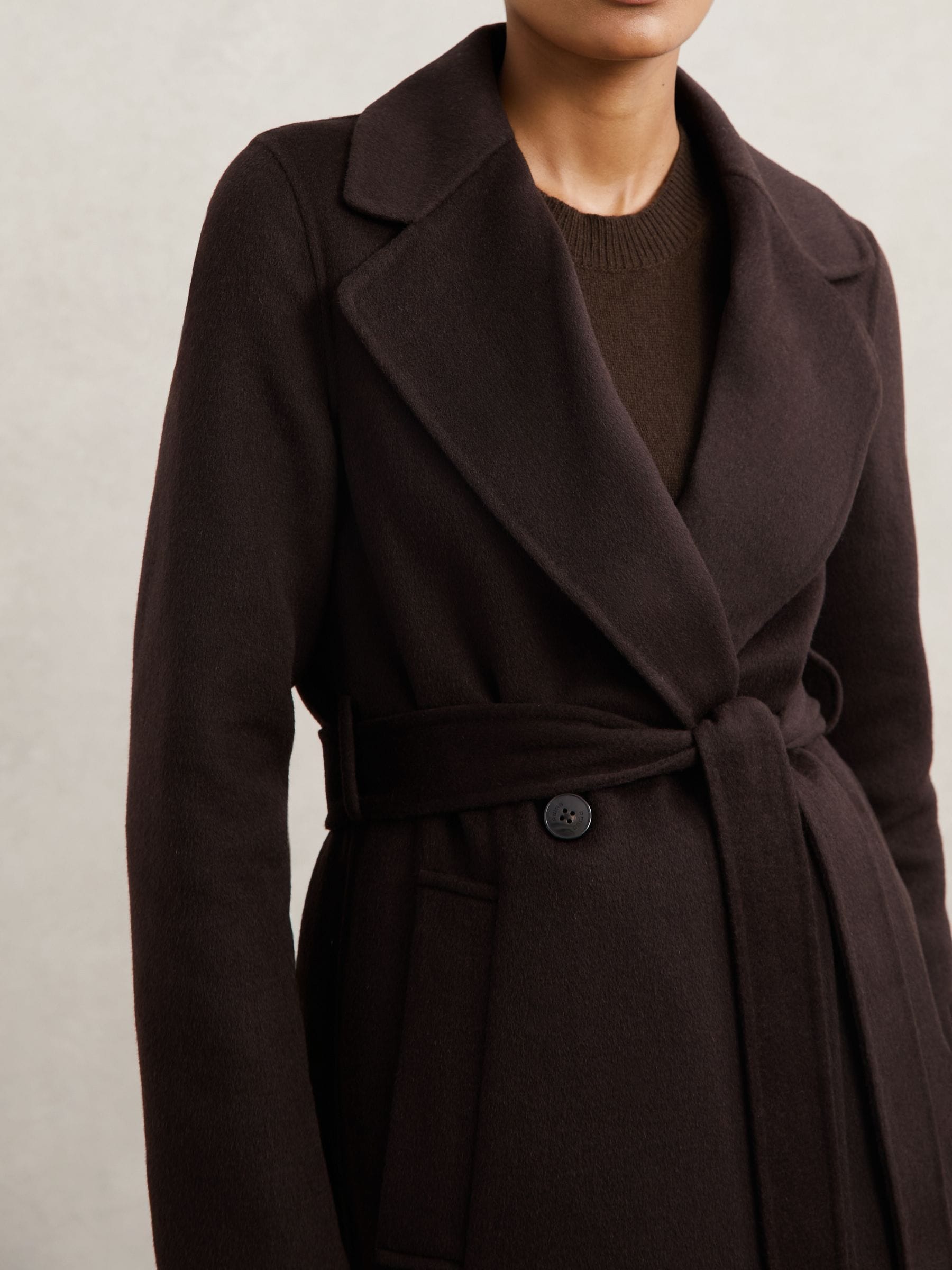 ！ちょこ！　　 パリエンヌ カシミヤ100％ ミンク ダークブラウン Buy Reiss Chocolate Brown Benny Faux-Fur Collar Blindseam Coat