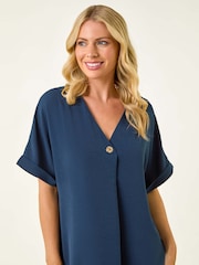 Azul - Vestido Roman Petite One com decote em V e botões - Imagem 4 de 5