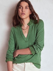 Blusa Boden Aria Broderie com decote chanfrado - Imagem 1 de 5