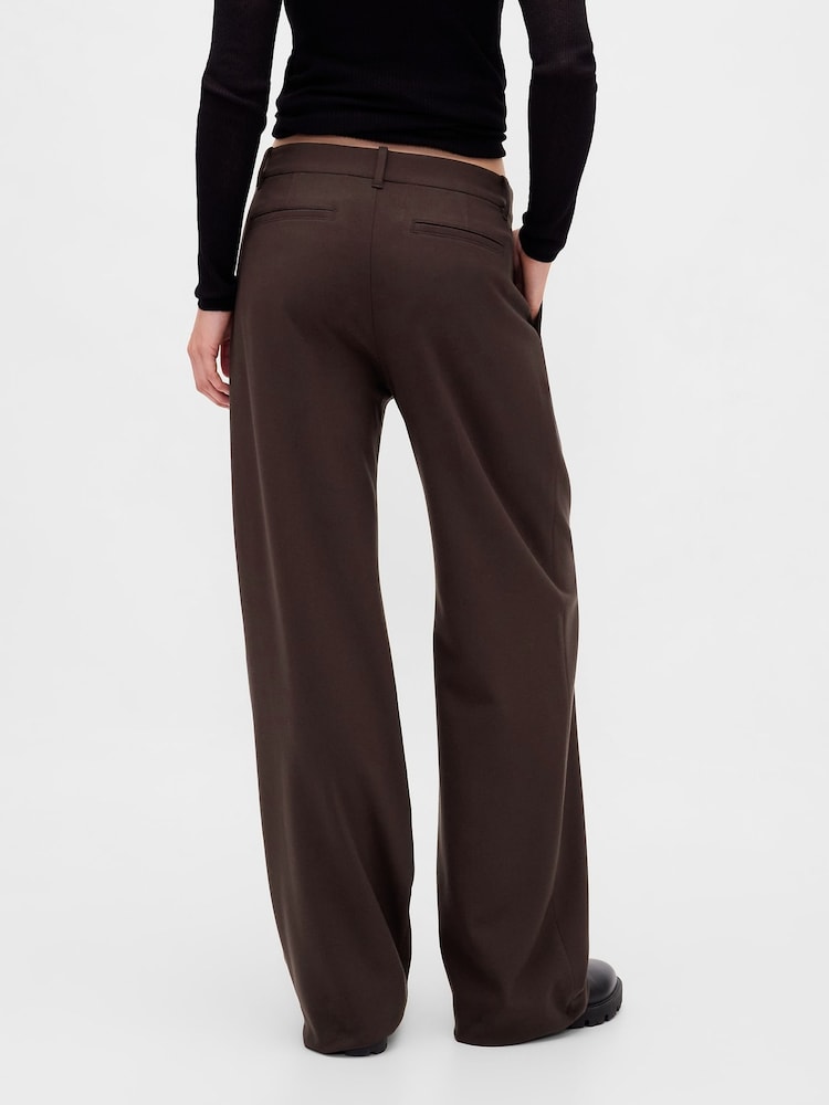 rjava - Gap 365 Low Waist Pleated Trousers - Slika 2 iz 6