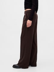 rjava - Gap 365 Low Waist Pleated Trousers - Slika 3 iz 6