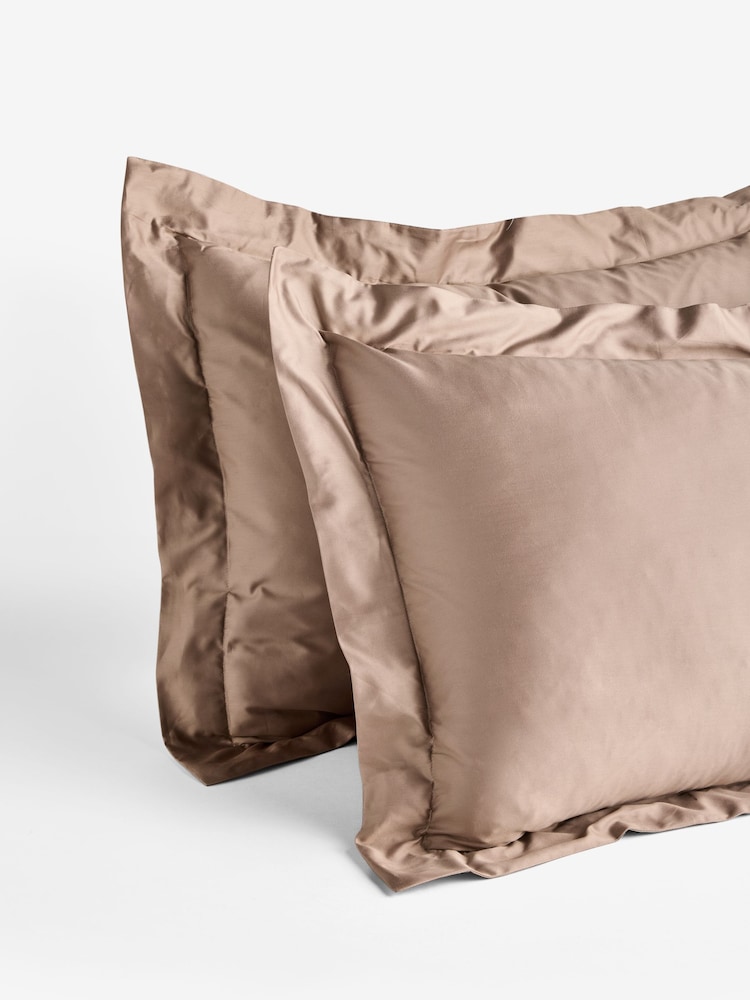 Set of 2 Dark Natural 400 Thread Count Egyptian Cotton Pillowcases - Image 2 of 3