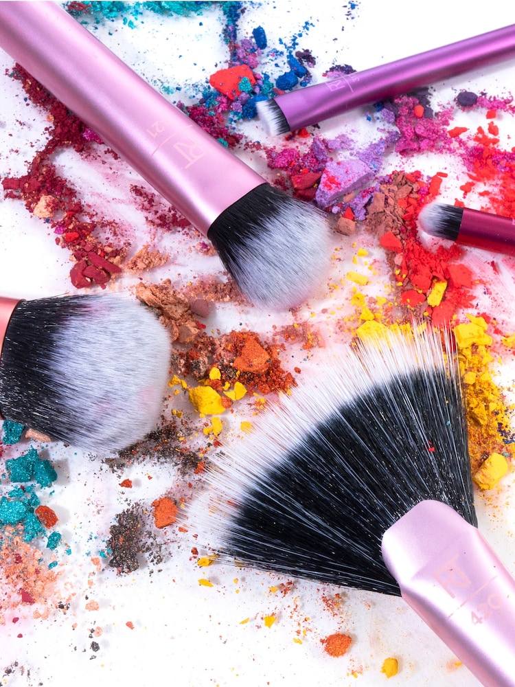 Real Techniques Artists Essentials Makeup Brush Set - Image 4 of 4